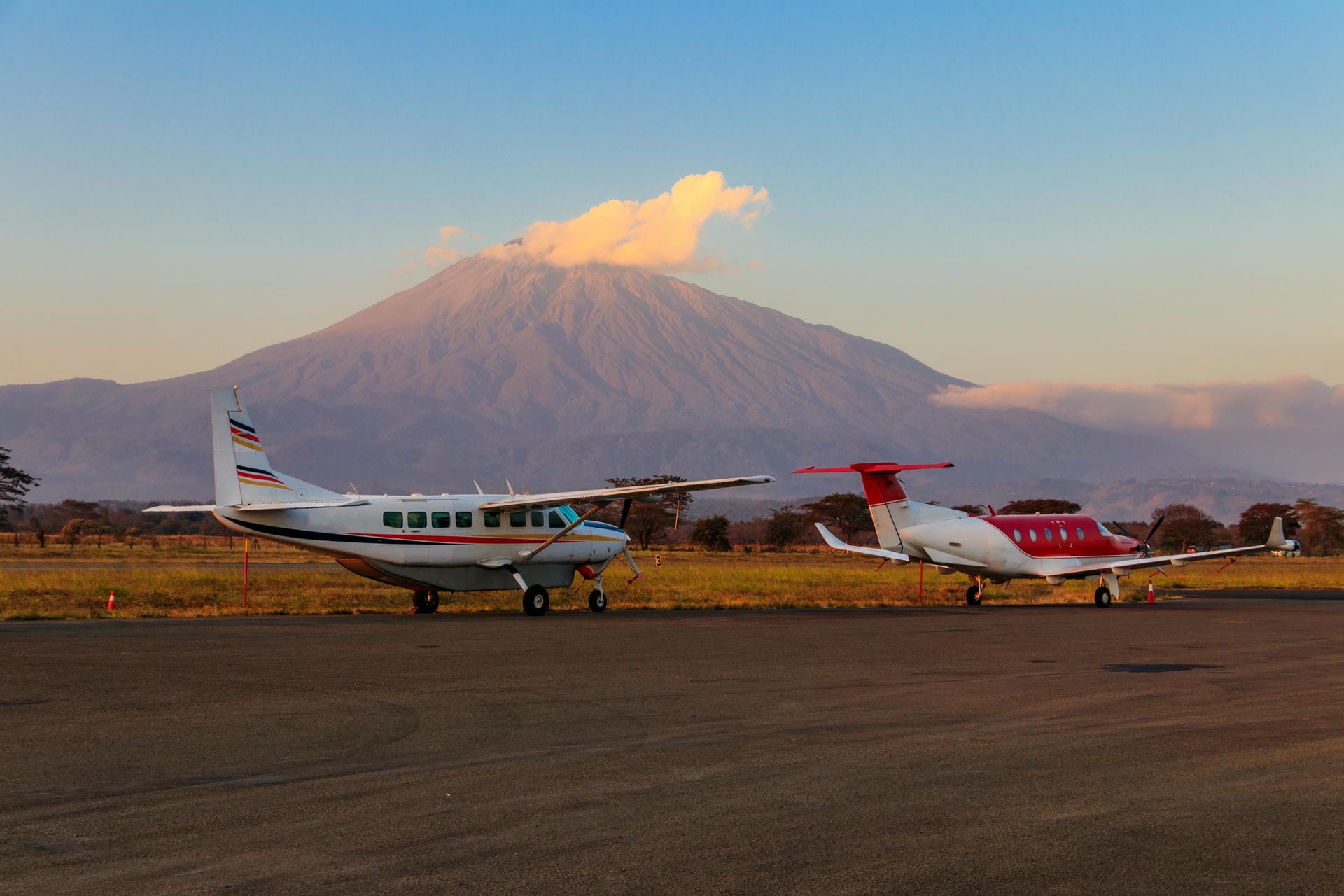 Arusha Flughafen- der Knotenpunkt vieler Safaris