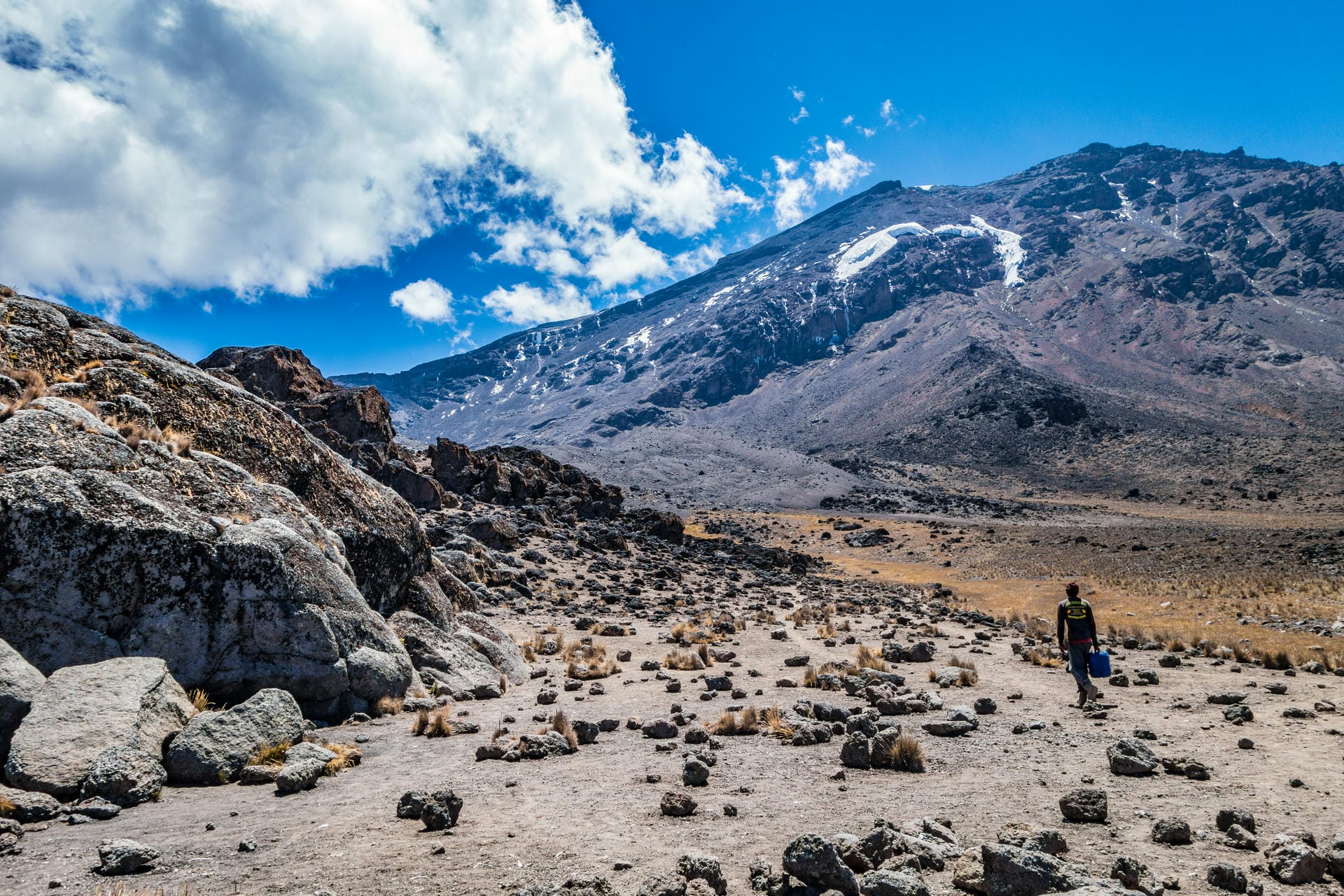 Über die Machame Route auf den Kilimanjaro
