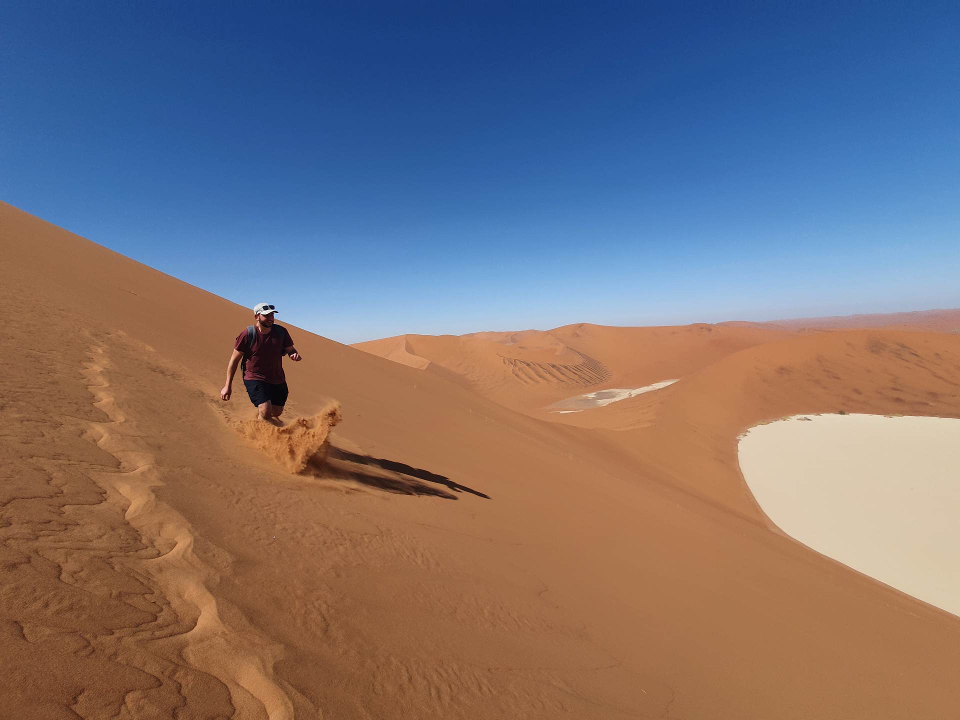 Mann rennt den Big Daddy hinunter